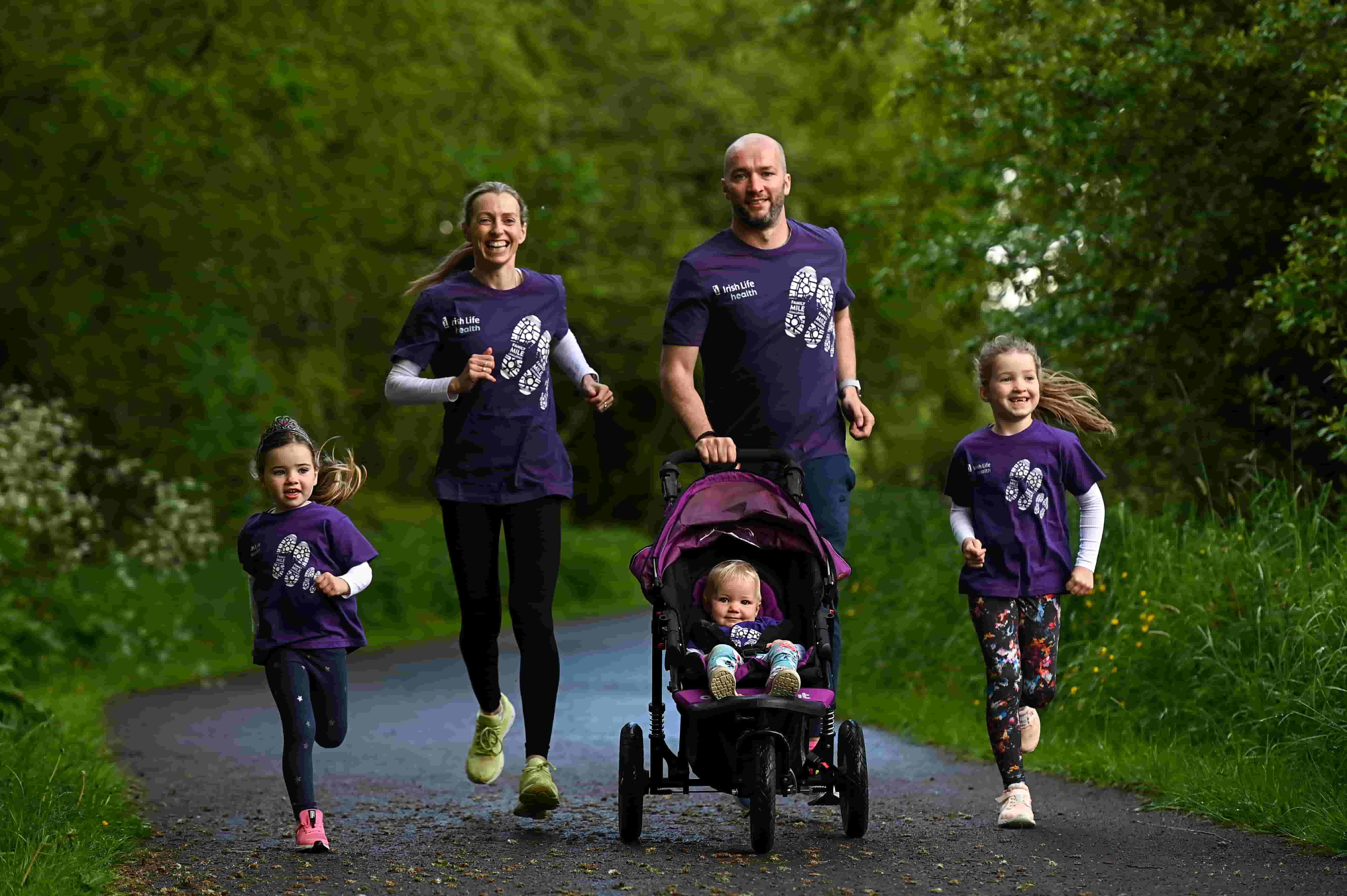 Lizzie Lee out running with her family