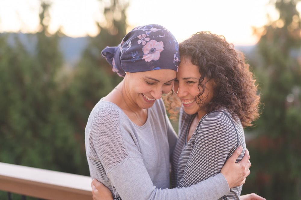 Woman going through cancer treatment gets support 
